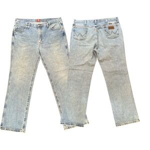 Wrangler Cowboy Cut Men's Light Wash Blue Denim Jeans Straight Regular Fit 36
